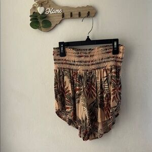 Rewash High Waist Leaf Print Shorts - Red and Green
